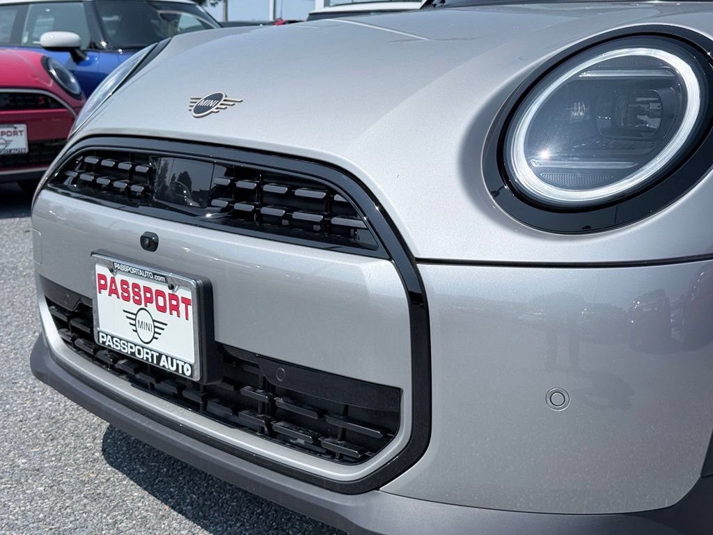 New 2026 MINI Cooper 2-Door Hardtop FWD image 8