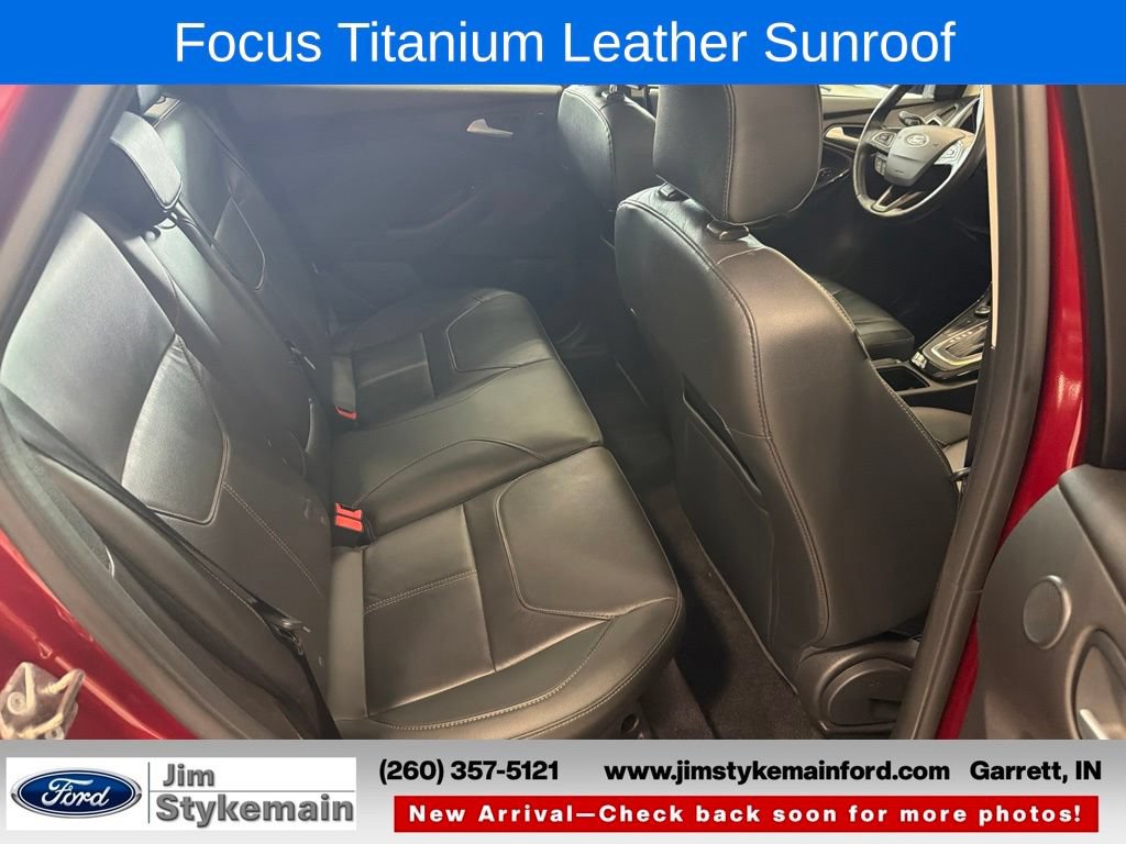 Used 2017 Ford Focus Titanium w/ Titanium Technology Package FWD image 37