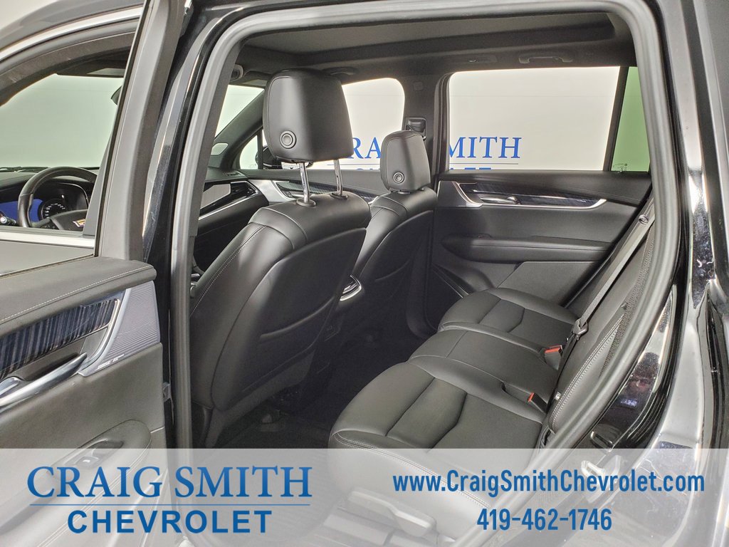 Used 2023 Cadillac XT6 Premium Luxury image 55
