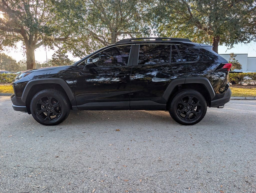 Used 2022 Toyota RAV4 TRD Off-Road image 5
