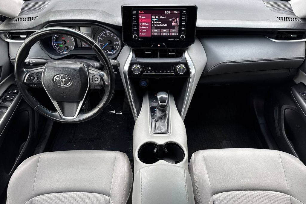Certified 2021 Toyota Venza LE AWD/4WD image 12