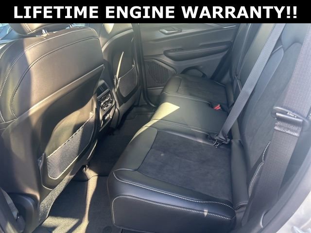 New 2025 Jeep Grand Cherokee Altitude image 38