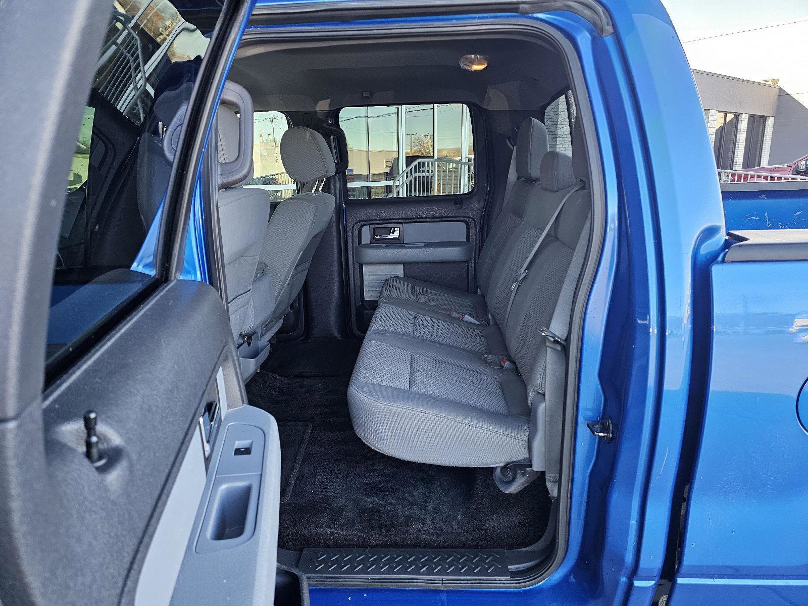 Used 2014 Ford F150 XLT w/ Equipment Group 302A Luxury AWD/4WD image 16