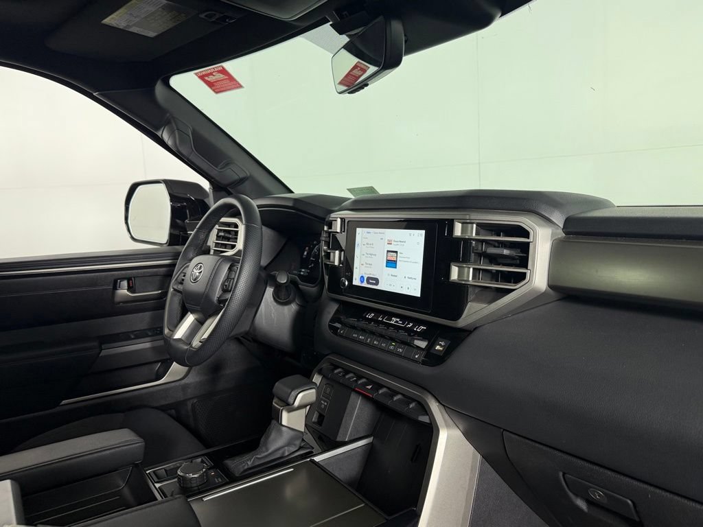Used 2025 Toyota Sequoia 4WD image 30