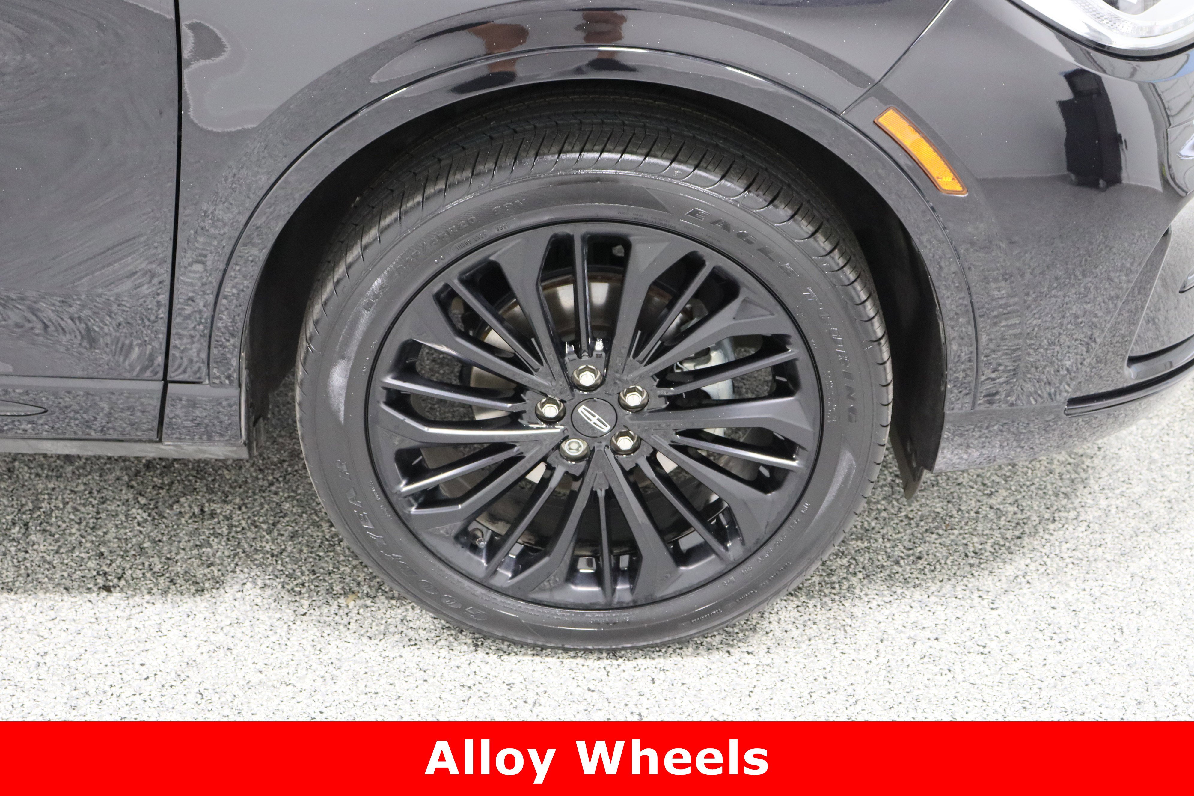 Used 2024 Lincoln Corsair Reserve w/ Equipment Group 201A image 5