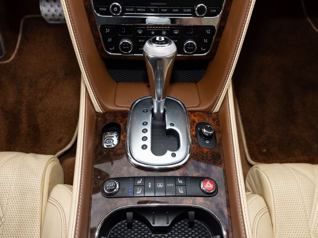 Used 2015 Bentley Flying Spur W12 AWD/4WD image 44