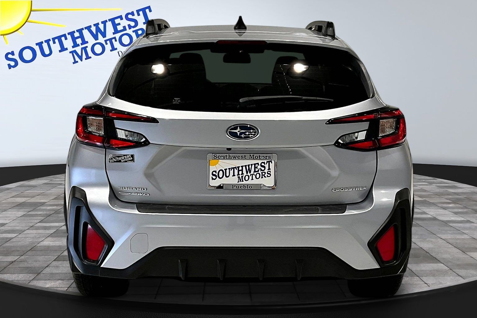 Used 2024 Subaru Crosstrek 2.0i Premium AWD/4WD image 6
