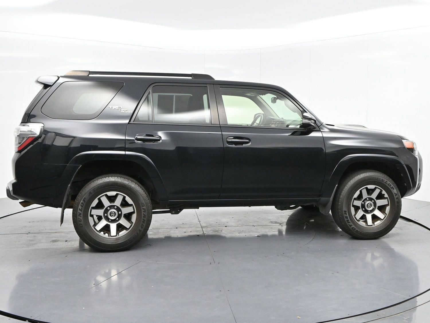 Used 2021 Toyota 4Runner TRD Off-Road Premium AWD/4WD image 8