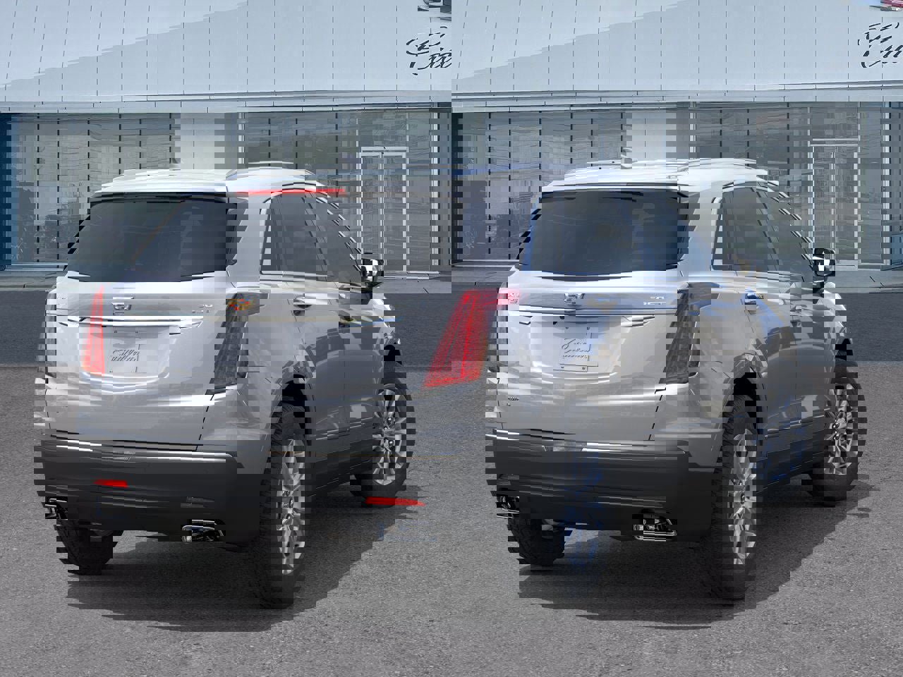 New 2026 Cadillac XT5 Luxury image 4