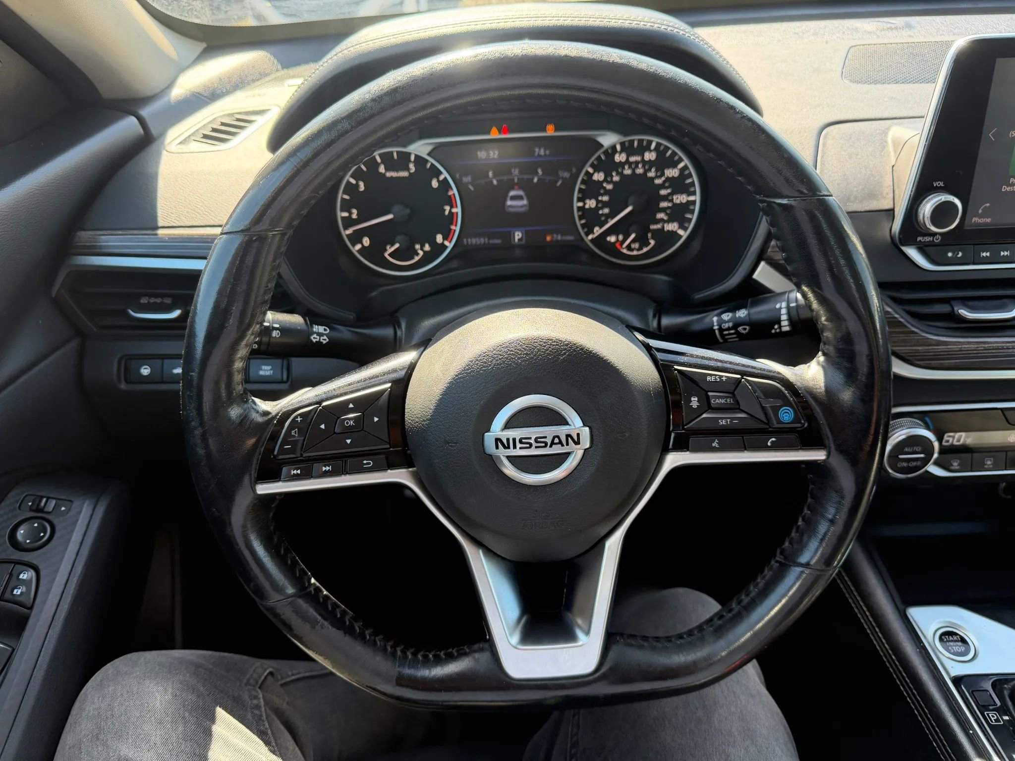 Used 2019 Nissan Altima 2.5 SL FWD image 12