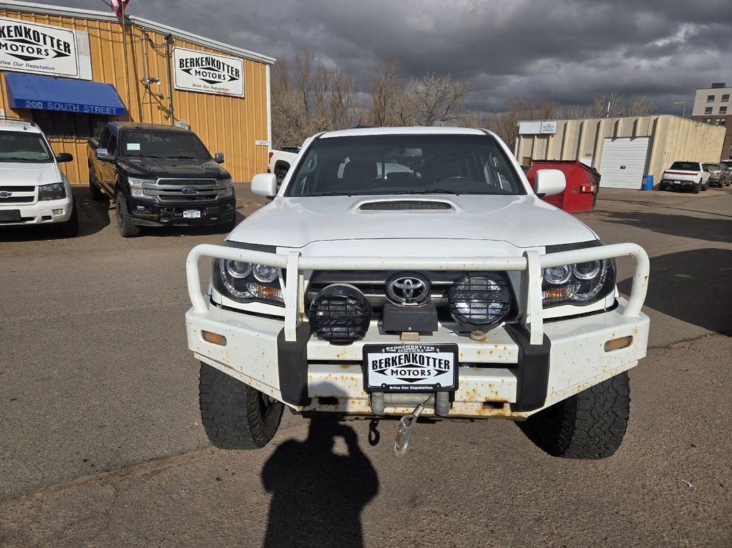 Used 2009 Toyota Tacoma 4x4 Double Cab image 2