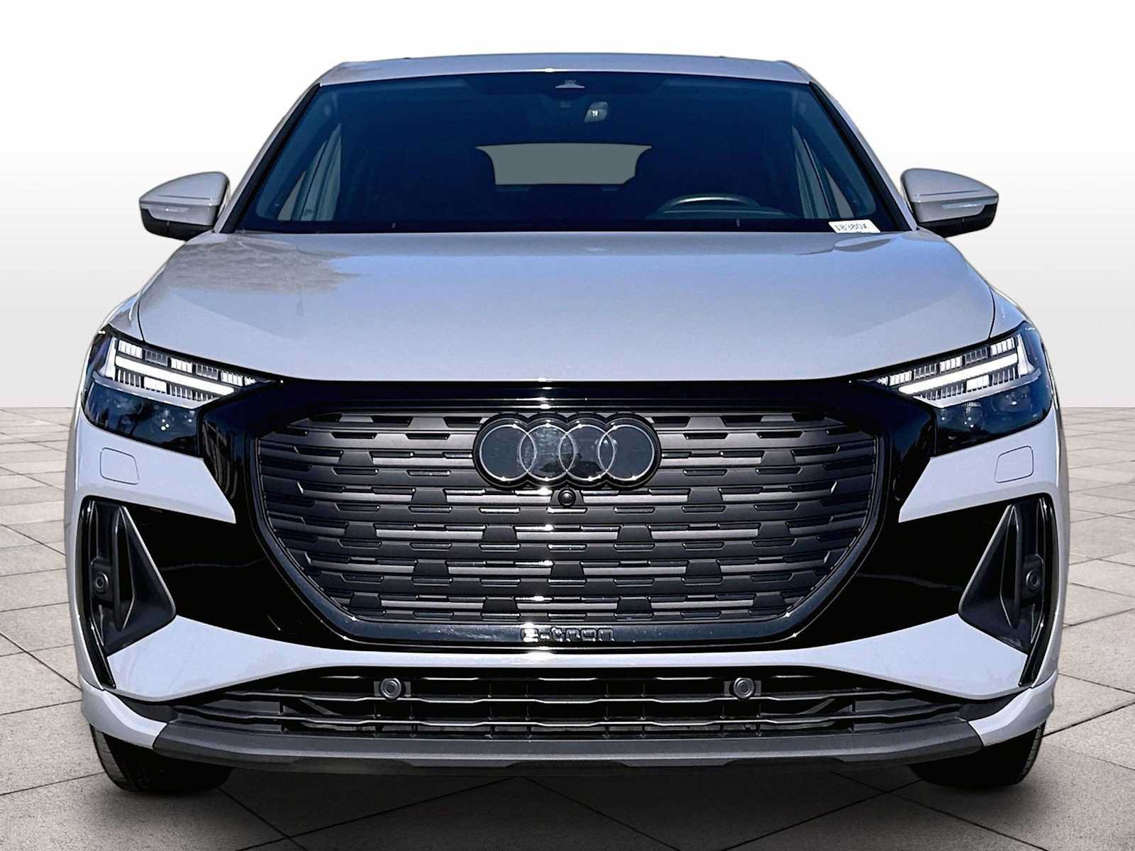 Used 2023 Audi Q4 e-tron Prestige w/ Black Optic Package AWD/4WD image 3