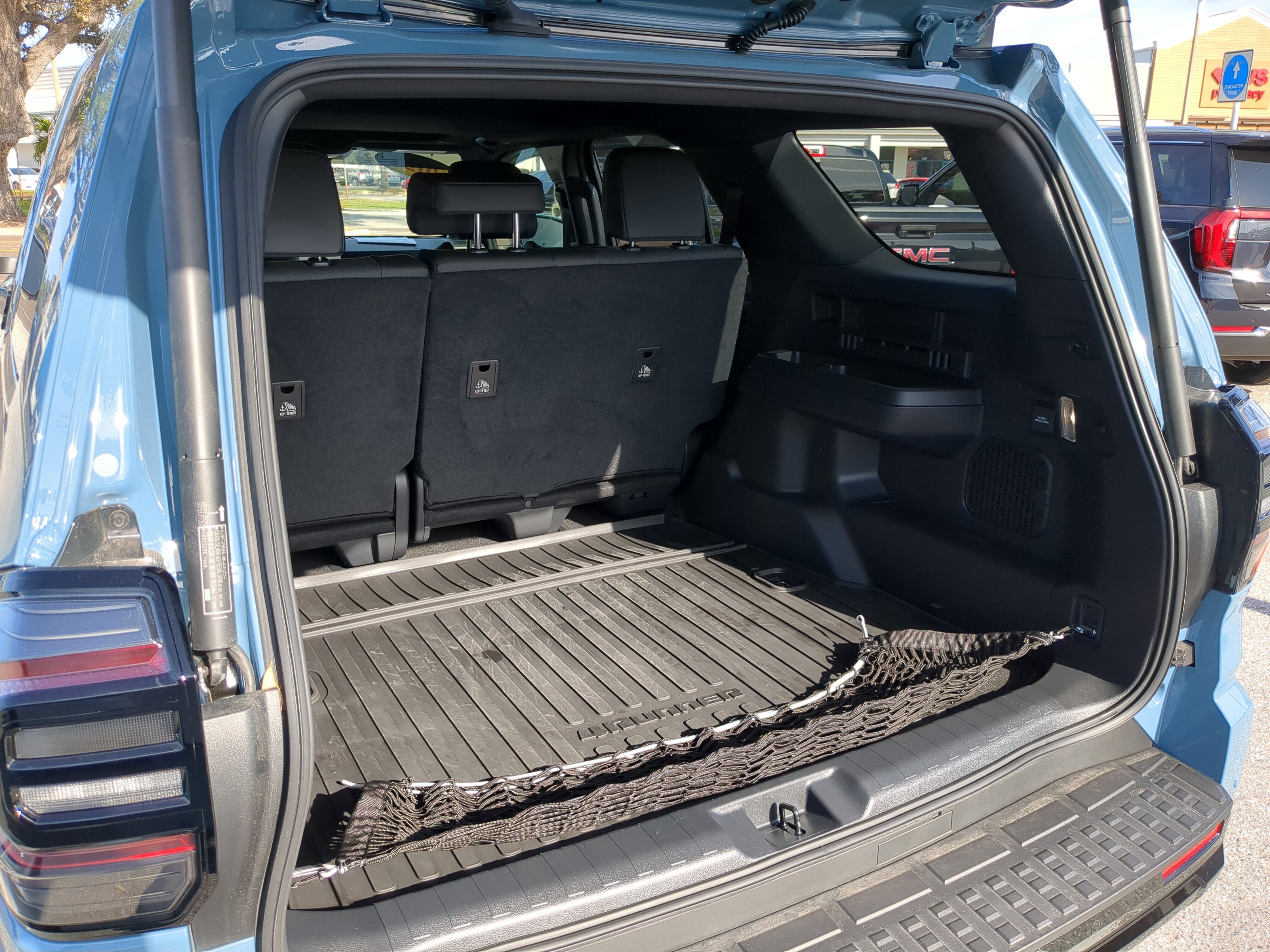 Used 2025 Toyota 4Runner TRD Sport Premium image 11