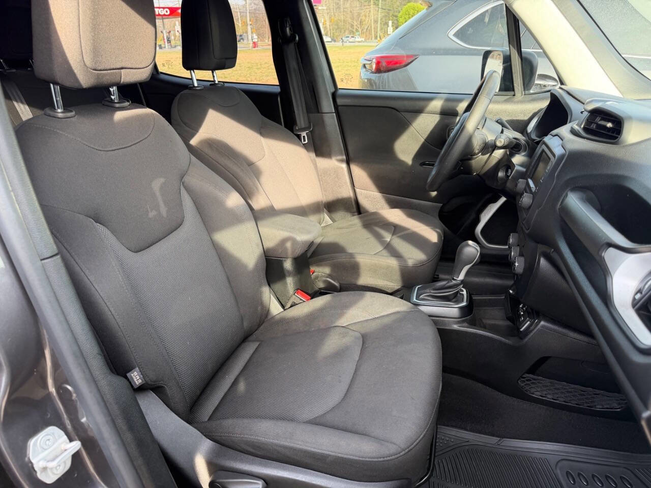 Used 2015 Ford Edge Titanium w/ Equipment Group 302A FWD image 34