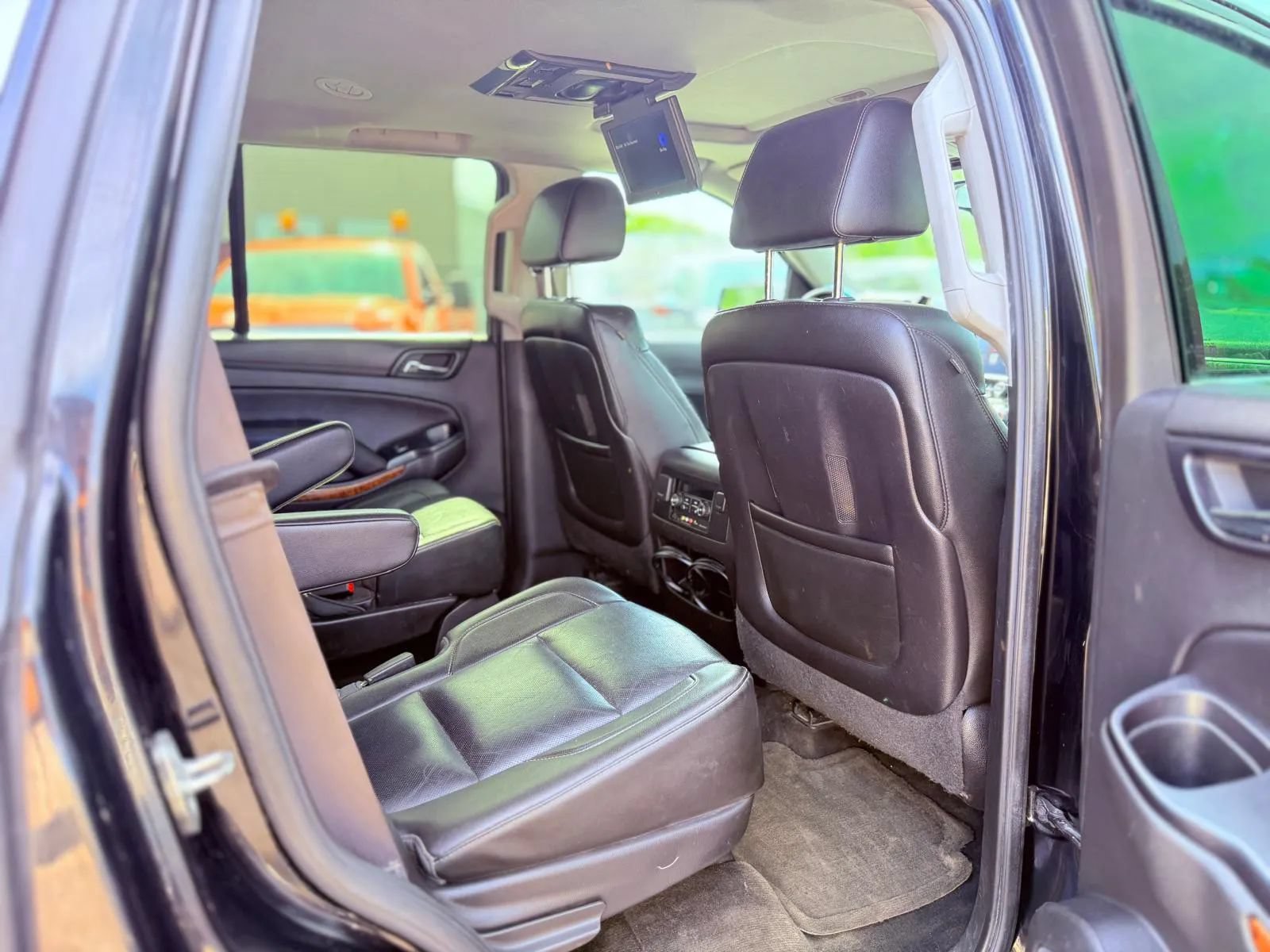 Used 2015 Chevrolet Tahoe LTZ AWD/4WD image 24
