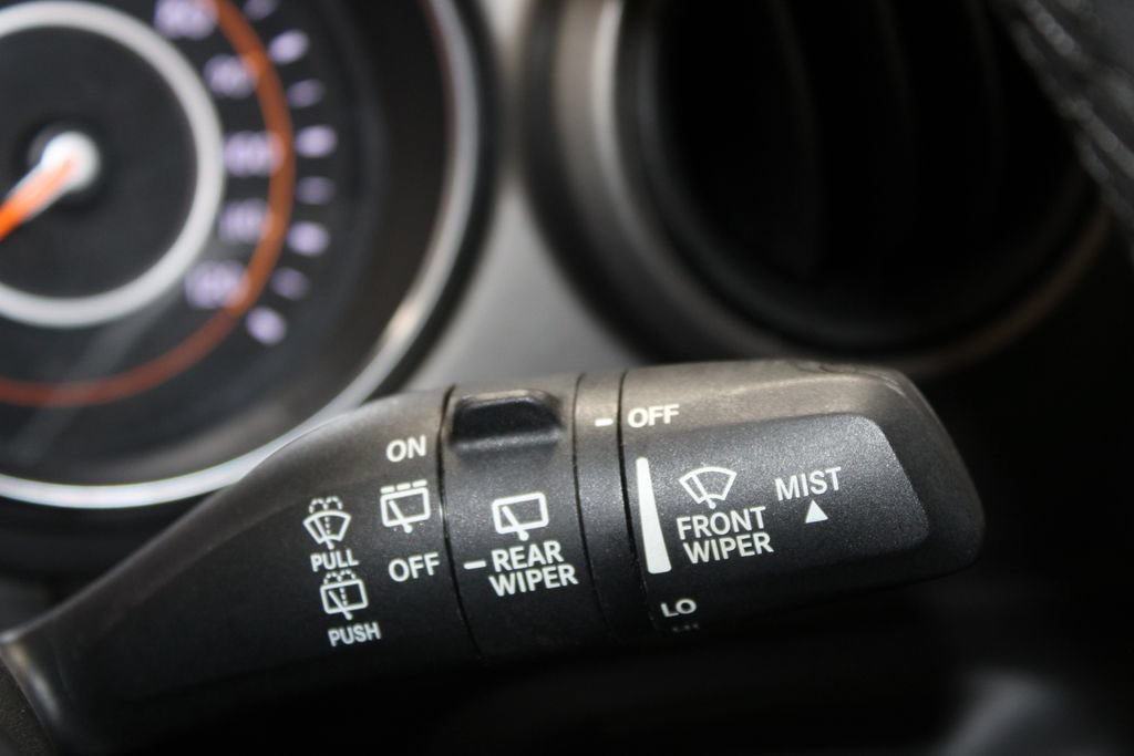 Used 2023 Jeep Wrangler Unlimited Sport AWD/4WD image 22