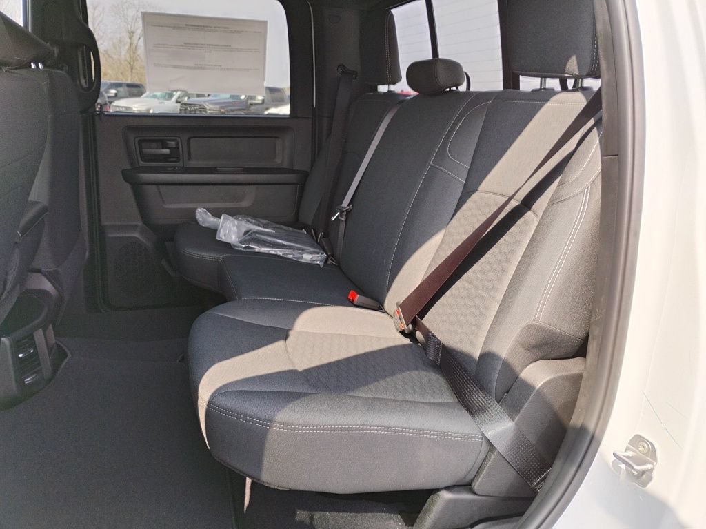 New 2026 RAM 3500 Tradesman AWD/4WD image 18
