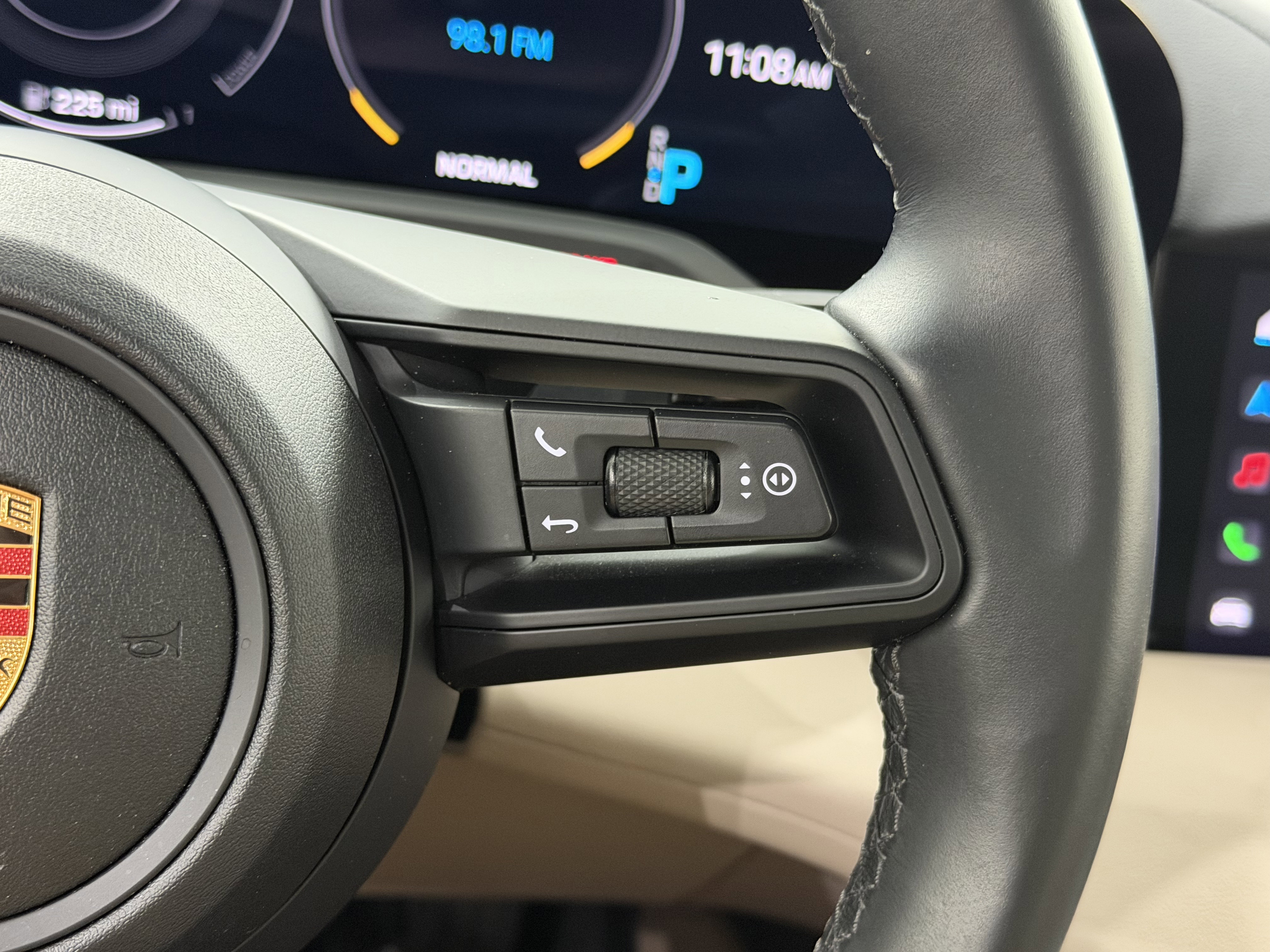 Used 2021 Porsche Taycan 4S image 50