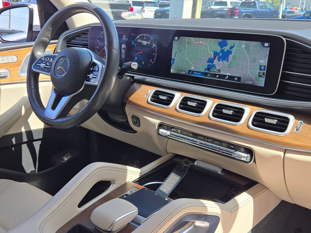 Used 2020 Mercedes-Benz GLE 350 4MATIC image 16