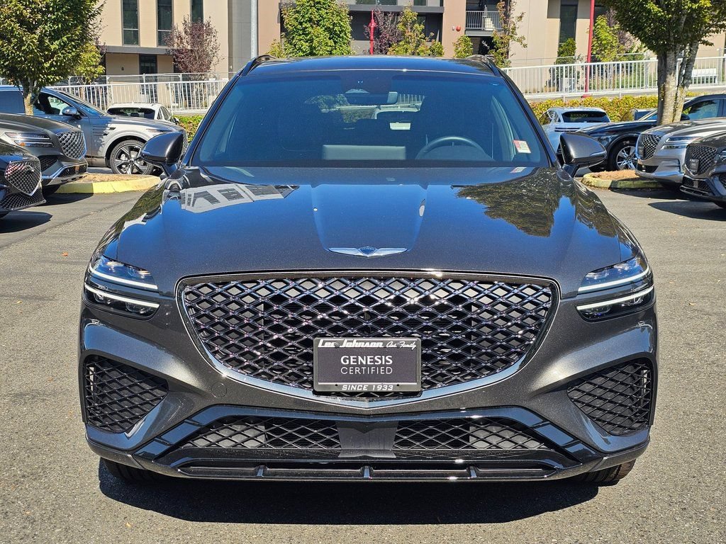Used 2025 Genesis GV70 3.5T Sport AWD/4WD image 2