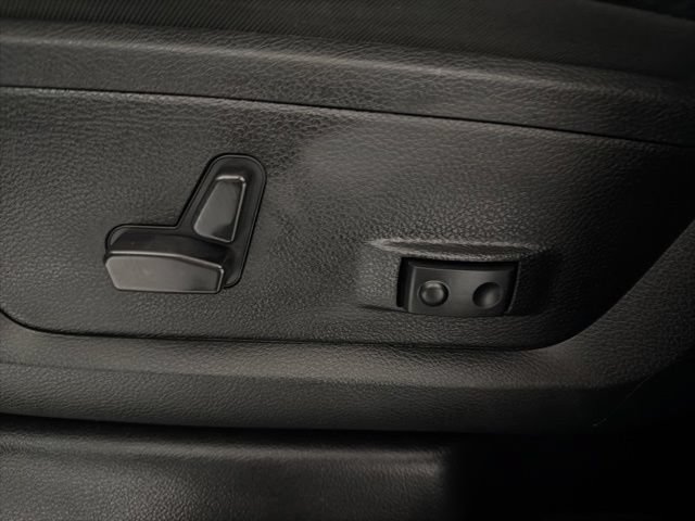 Used 2024 RAM 2500 Laramie w/ Safety Group AWD/4WD image 32