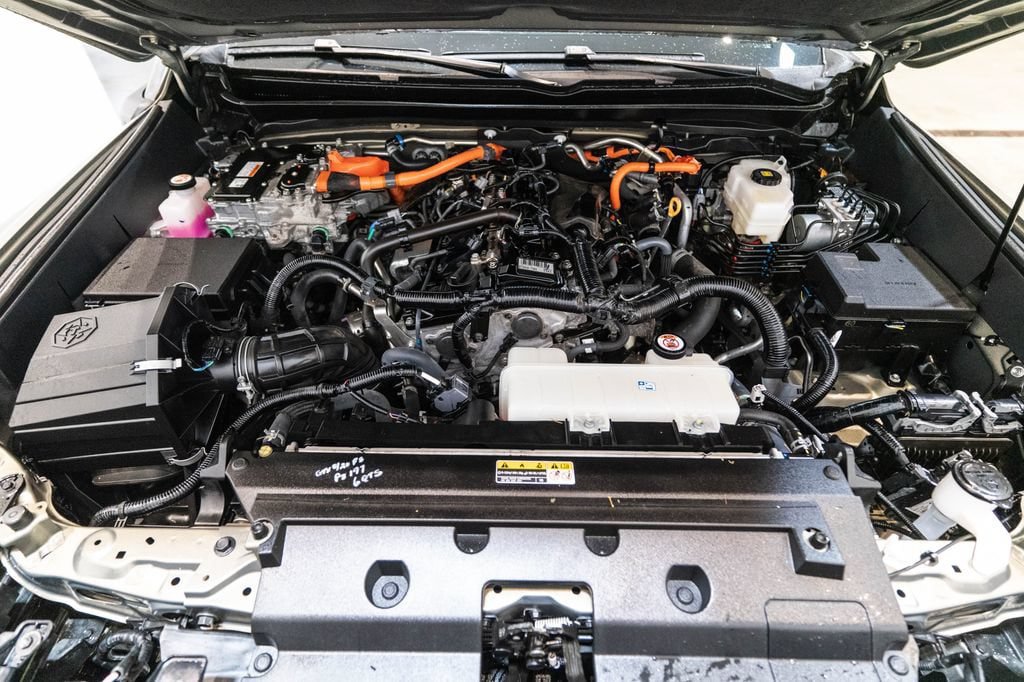 Used 2024 Toyota Tacoma 4x4 Double Cab Hybrid image 44