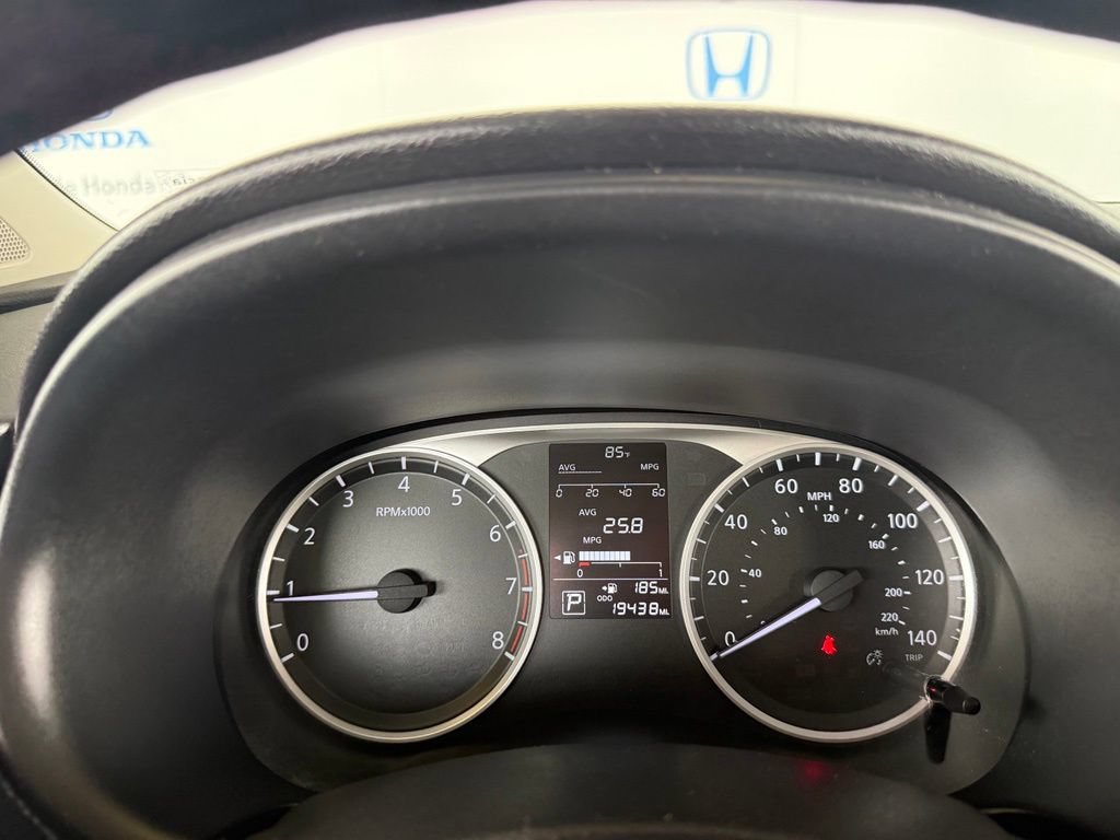 Used 2022 Nissan Kicks S FWD image 18