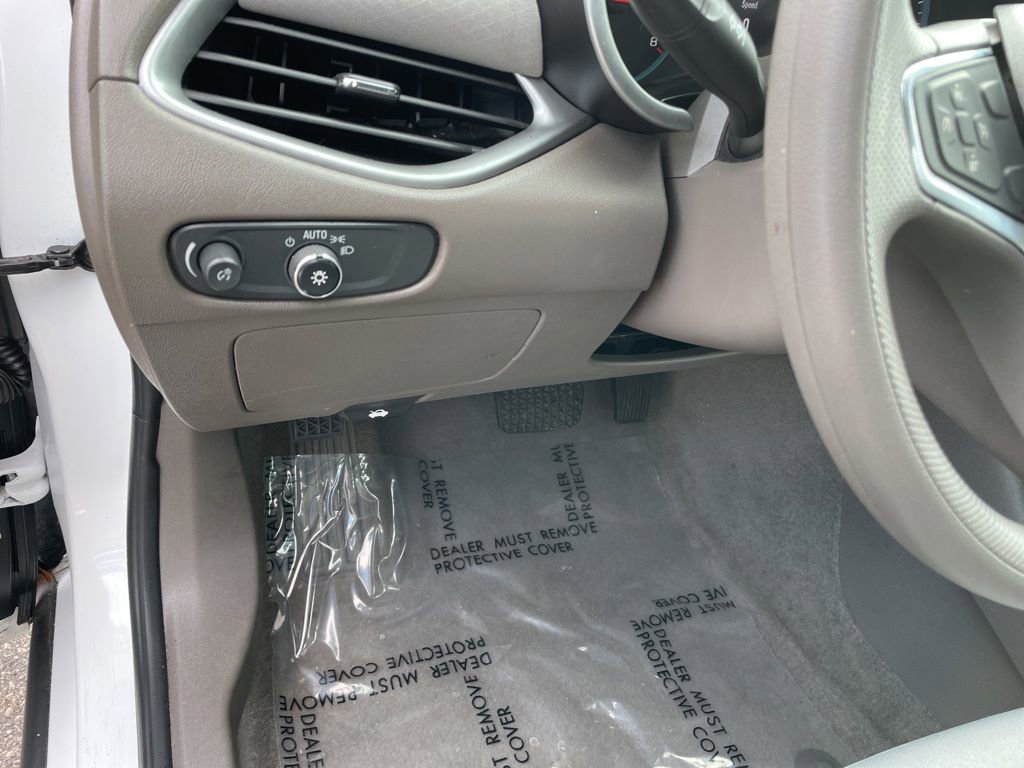 Used 2020 Chevrolet Malibu LS image 9