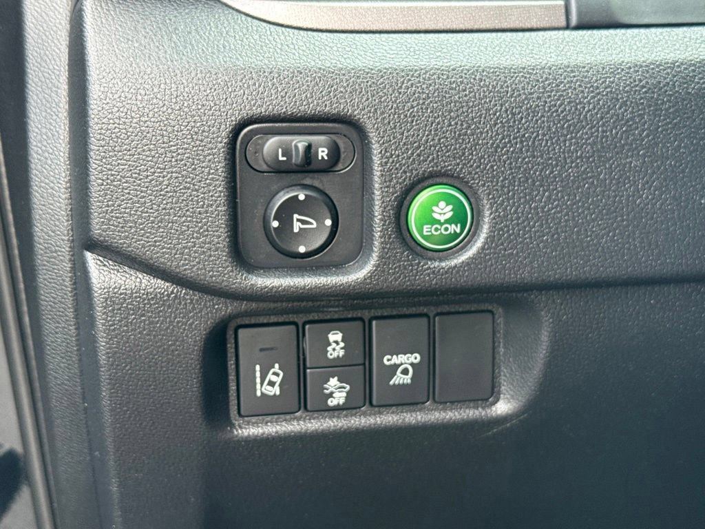 Used 2025 Honda Ridgeline Sport image 18