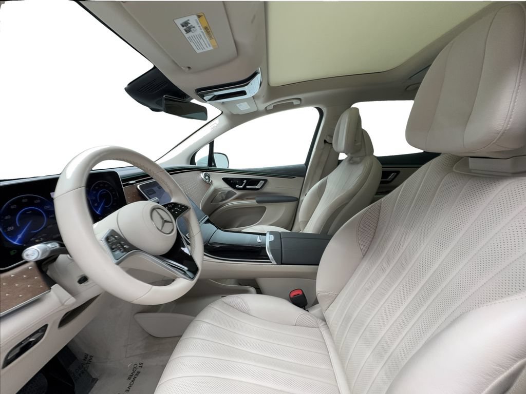 Used 2023 Mercedes-Benz EQS 450+ SUV image 19