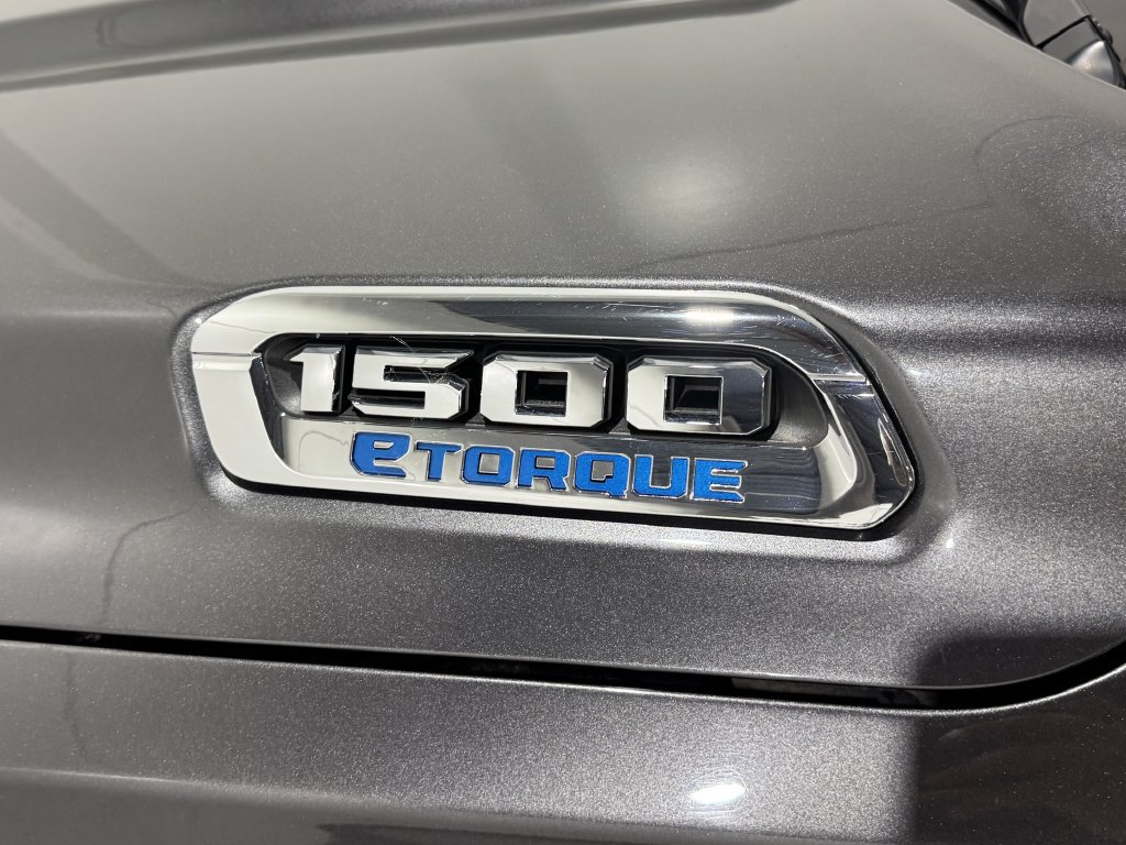 Used 2022 RAM 1500 Big Horn AWD/4WD image 31