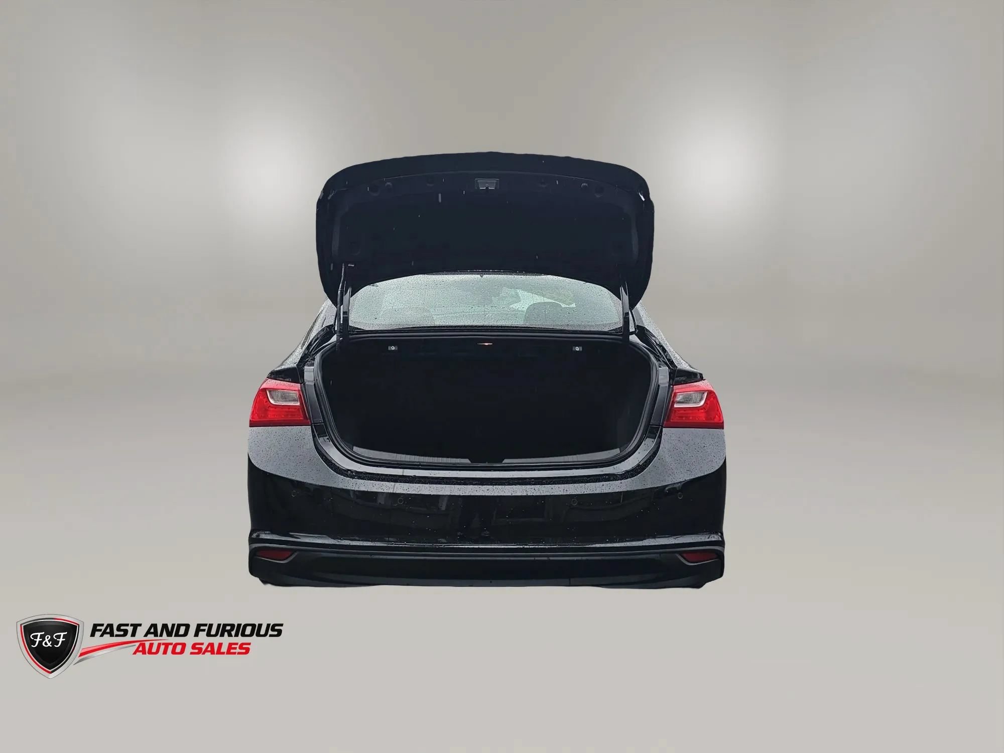 Used 2025 Chevrolet Malibu LT FWD image 8