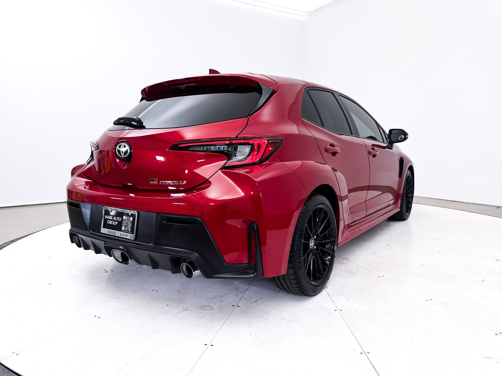 Used 2023 Toyota Corolla Core w/ Performance Package image 22