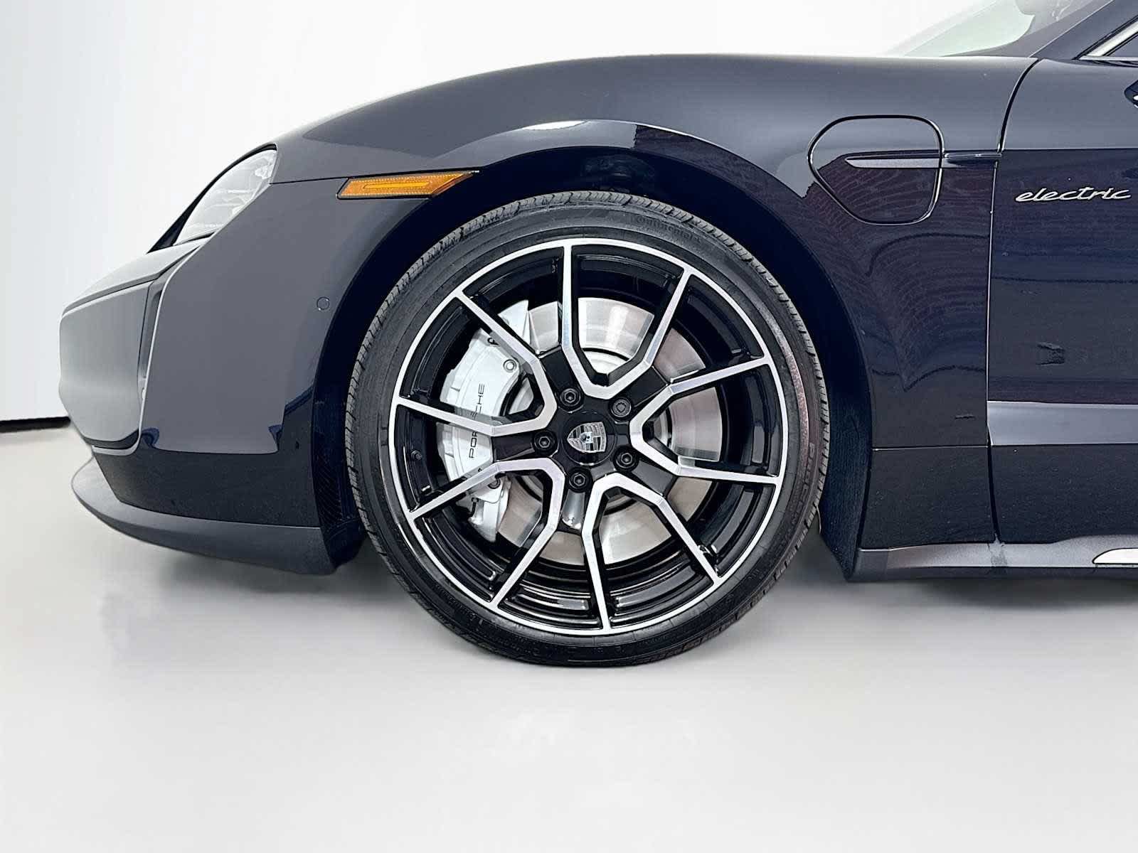 New 2026 Porsche Taycan Turbo AWD/4WD image 24