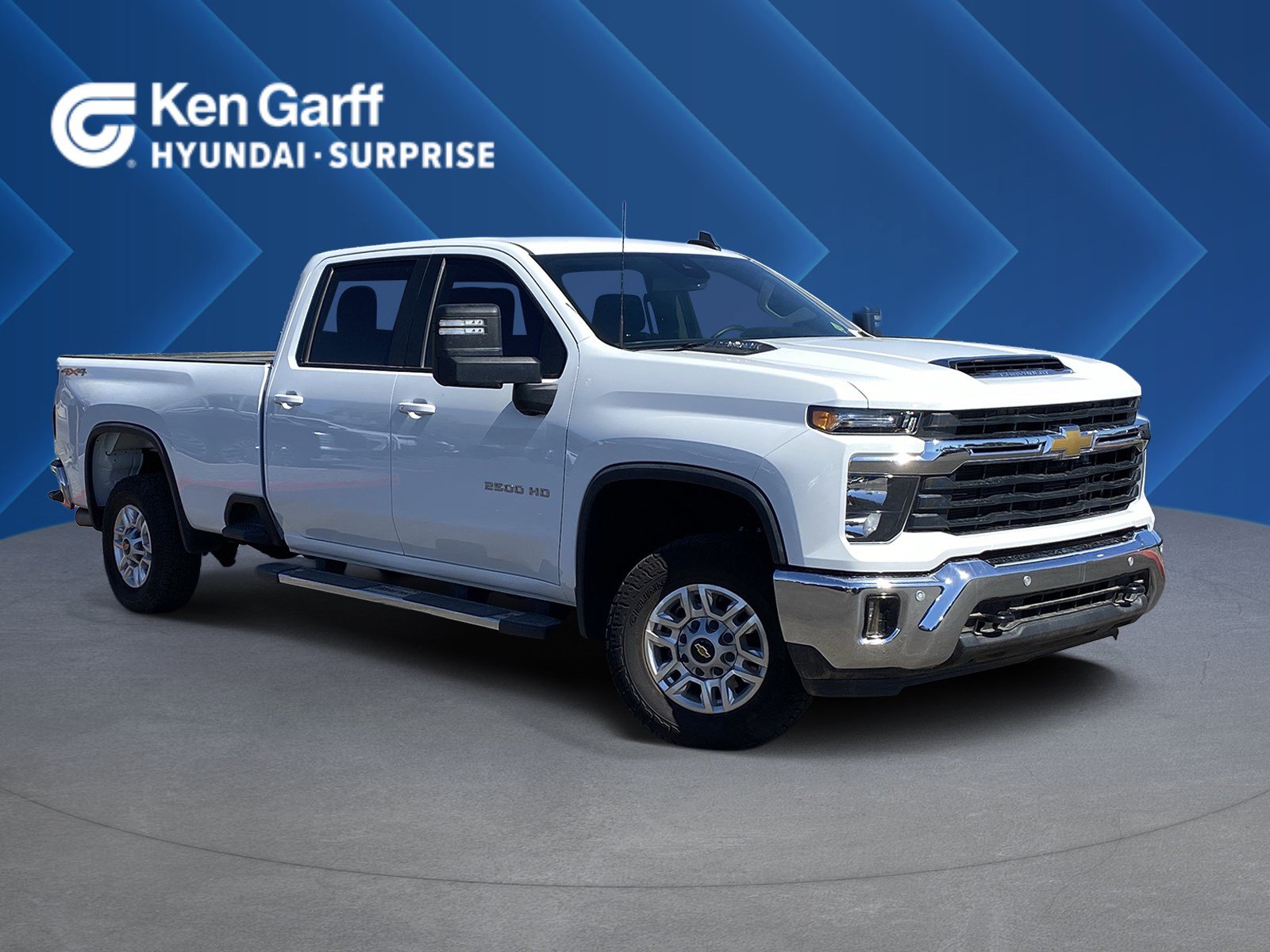 Used 2025 Chevrolet Silverado 2500 LT w/ Safety Package AWD/4WD image 1