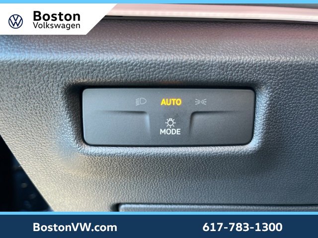 New 2026 Volkswagen Tiguan SE image 20