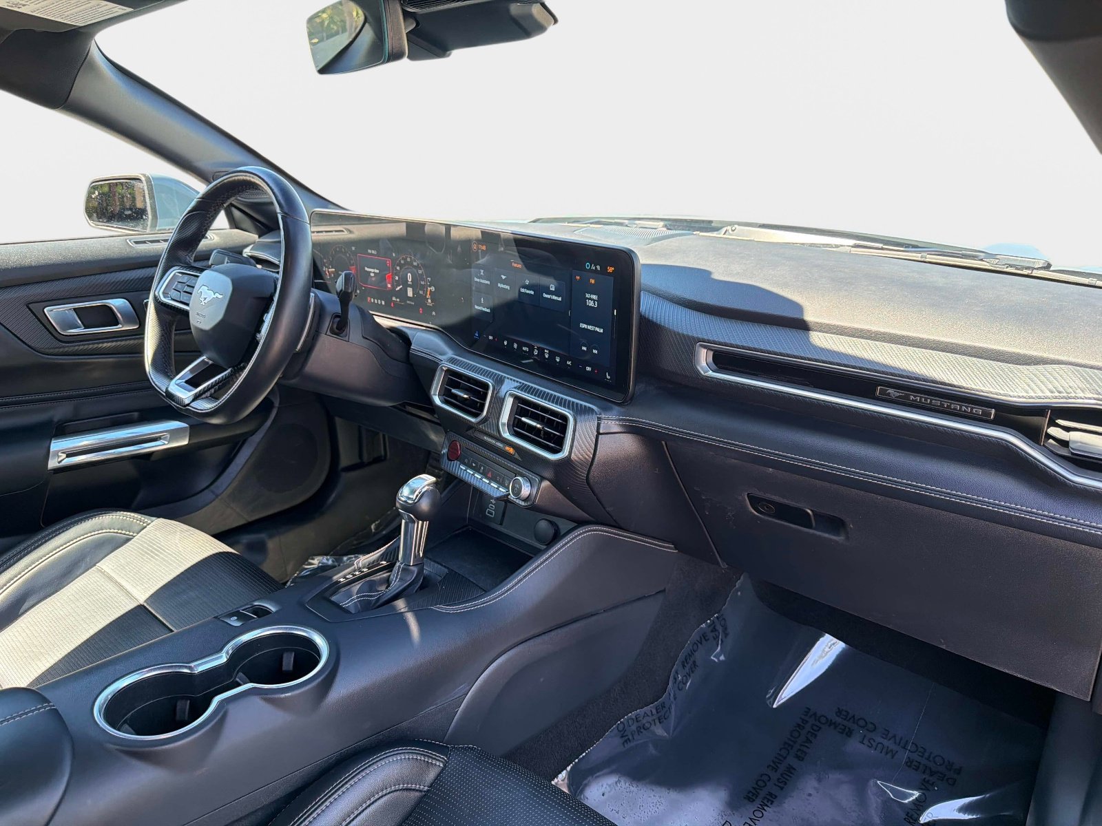 Used 2025 Ford Mustang GT Premium image 27