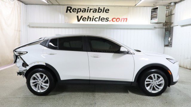 Used 2024 Buick Envista Preferred w/ Convenience I Package image 4