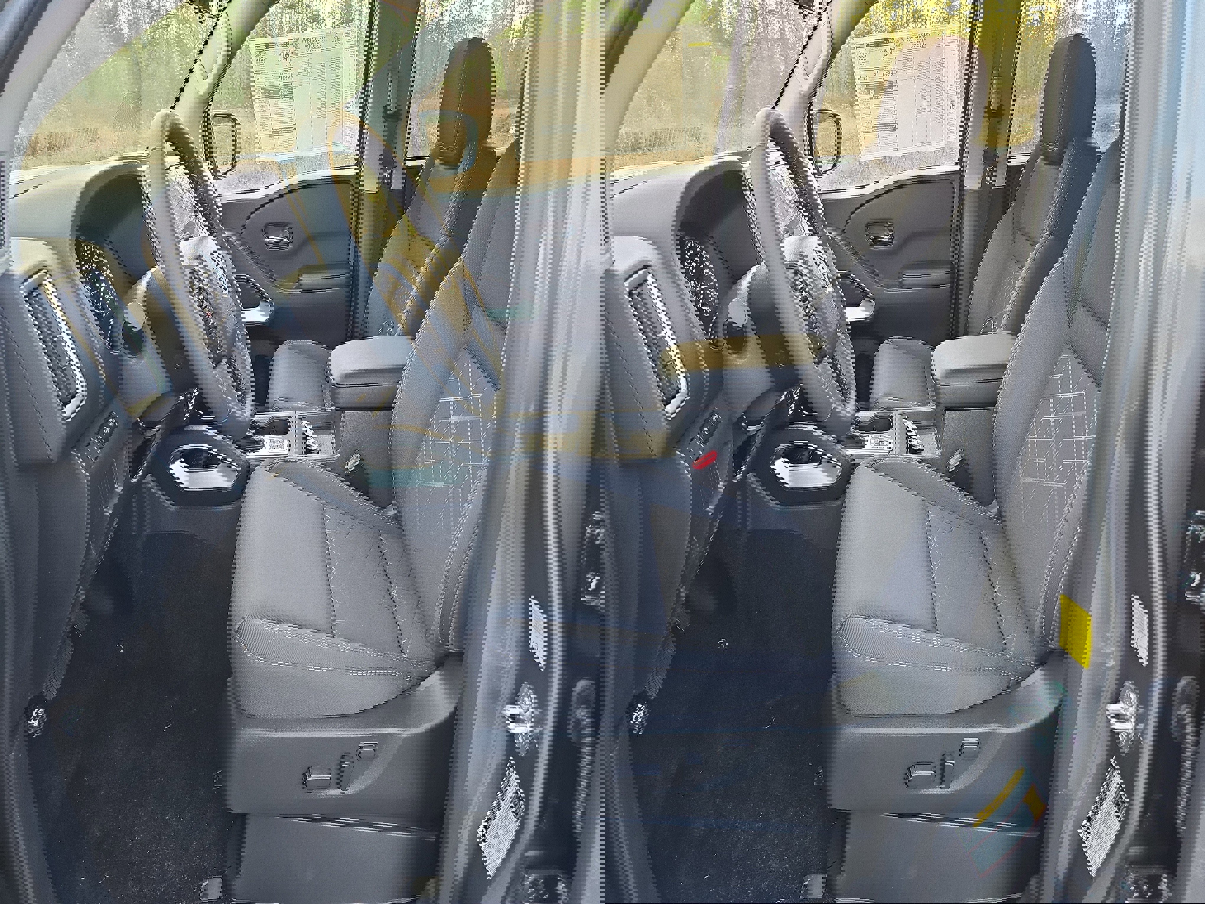 New 2026 Nissan Frontier SV w/ All-Weather Content Package image 4