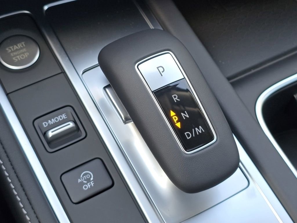 Certified 2025 INFINITI QX60 Pure image 32