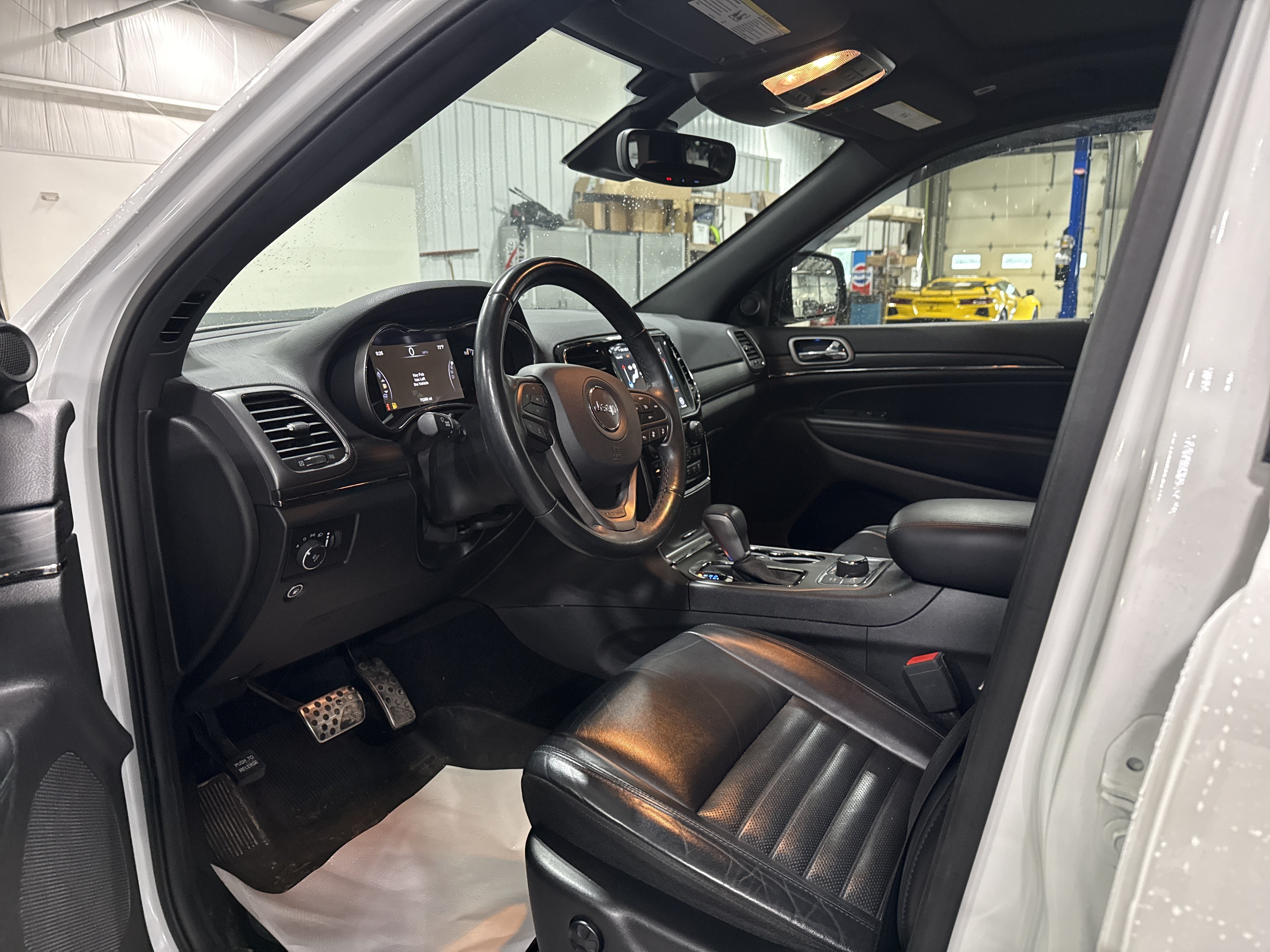 Used 2019 Jeep Grand Cherokee Limited X AWD/4WD image 7