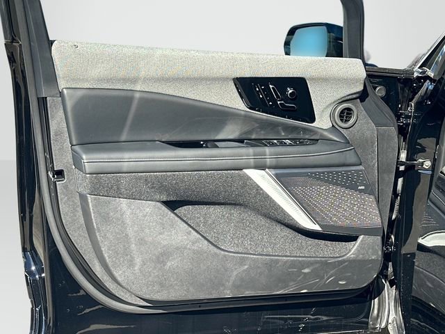 New 2026 Cadillac Optiq Luxury 1 image 8