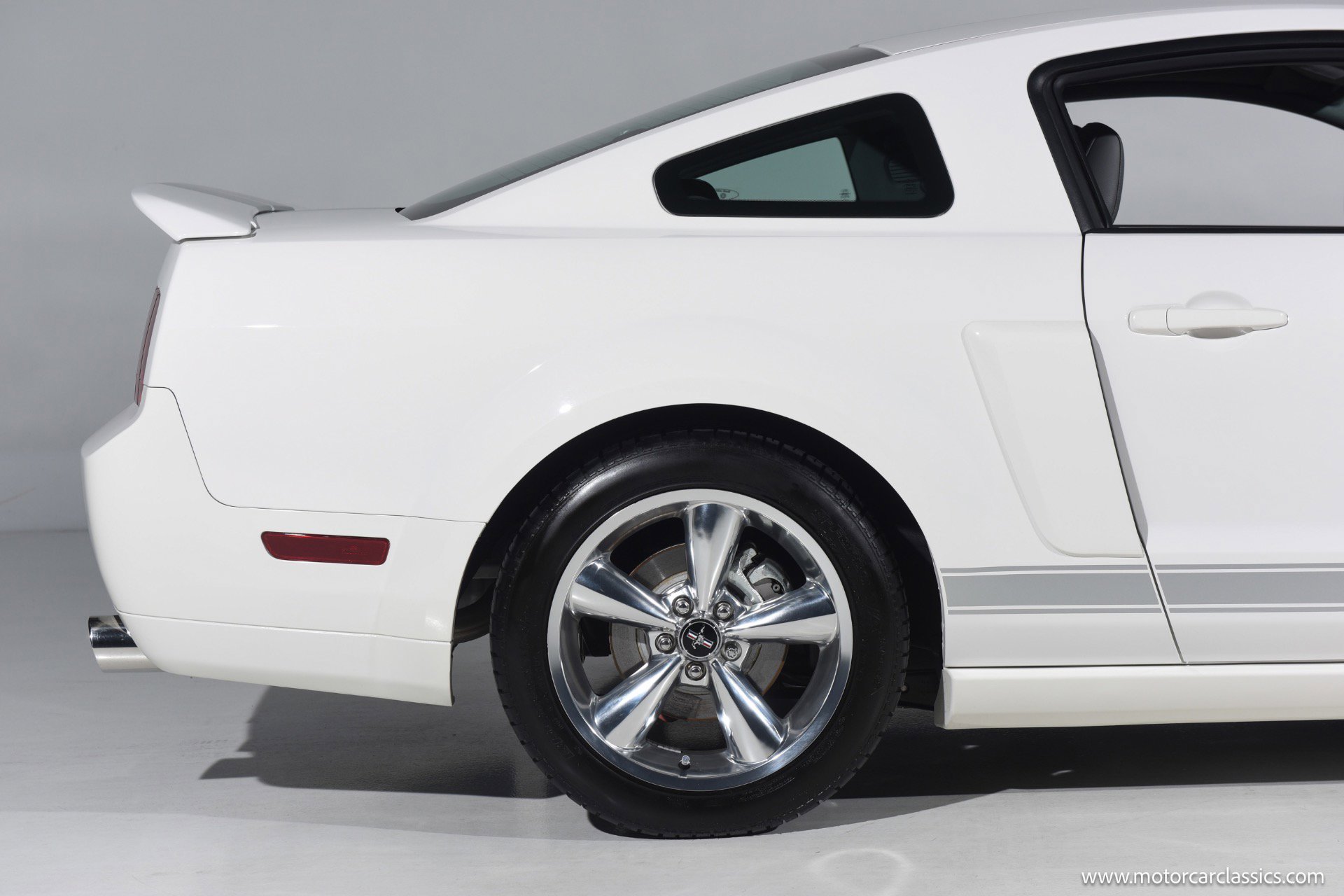 Used 2007 Ford Mustang GT RWD image 23