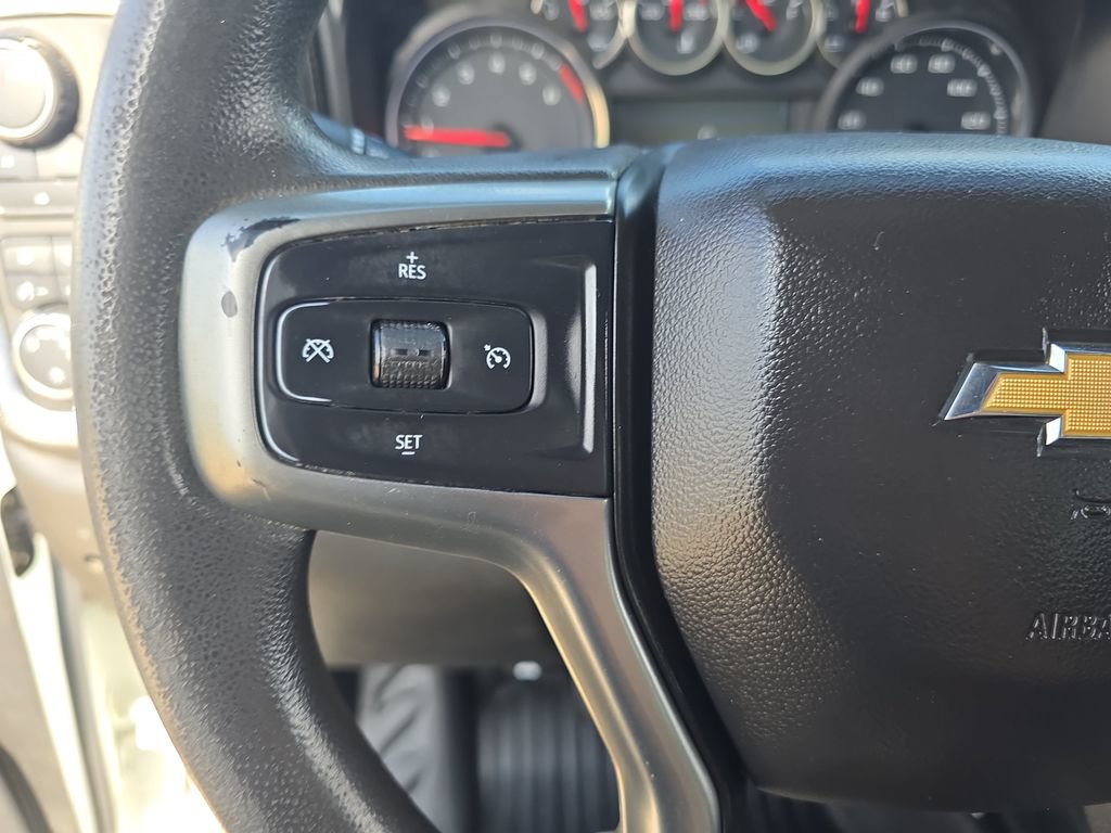 Used 2020 Chevrolet Silverado 2500 LT AWD/4WD image 17