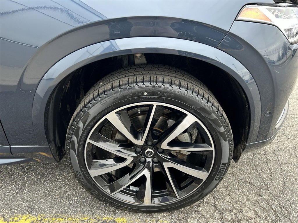 Used 2023 Volvo XC90 B6 Plus w/ Protection Package Premier image 13