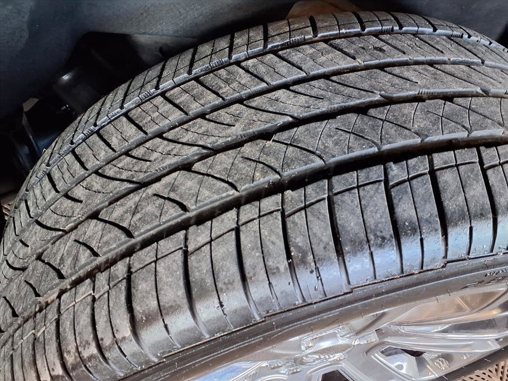 Used 2018 GMC Yukon XL Denali w/ Denali Ultimate Package image 10