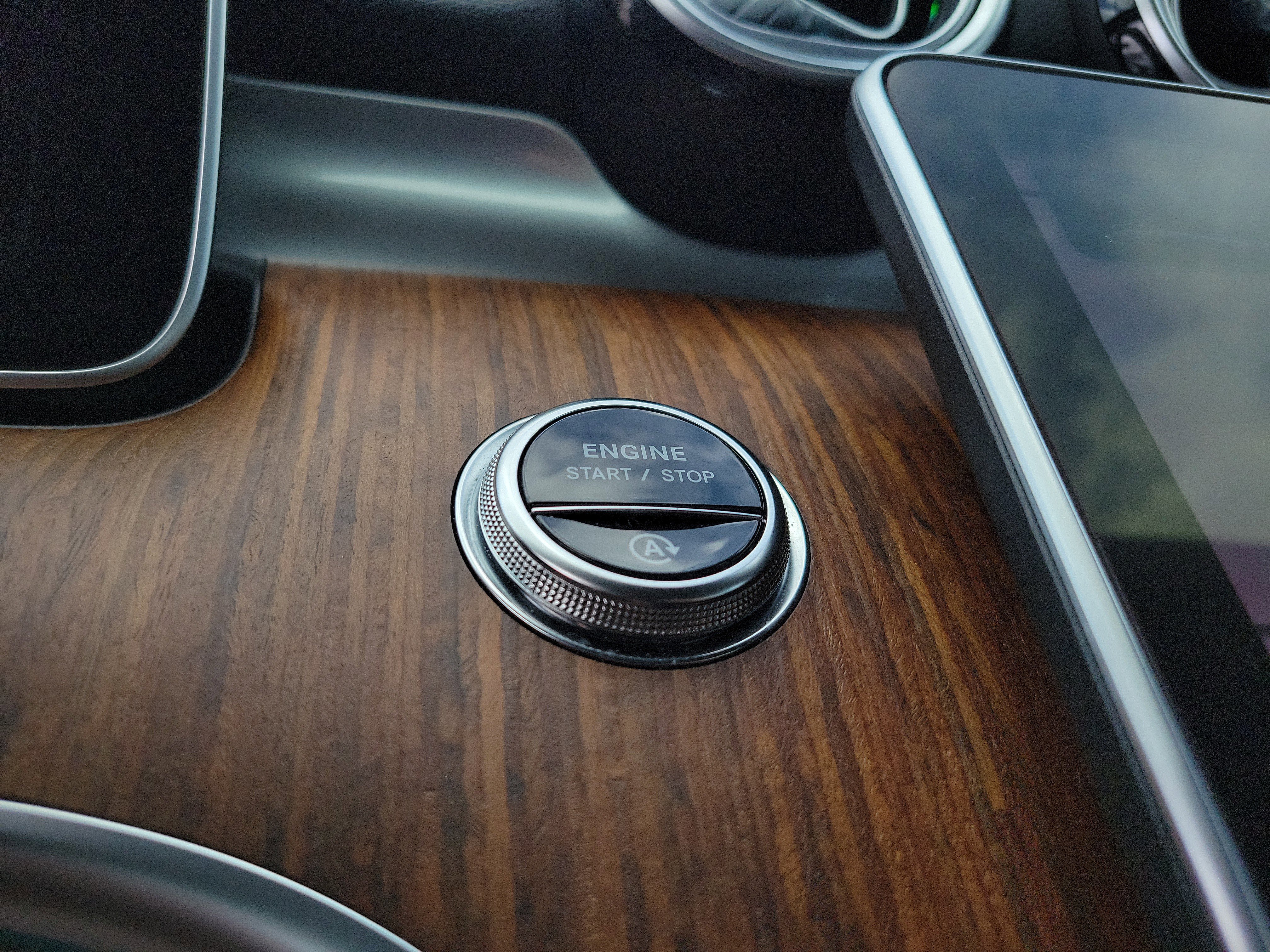 Certified 2023 Mercedes-Benz C 300 Sedan image 25