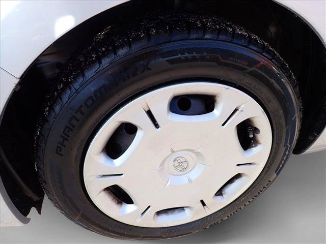 Used 2011 Scion xB FWD image 7