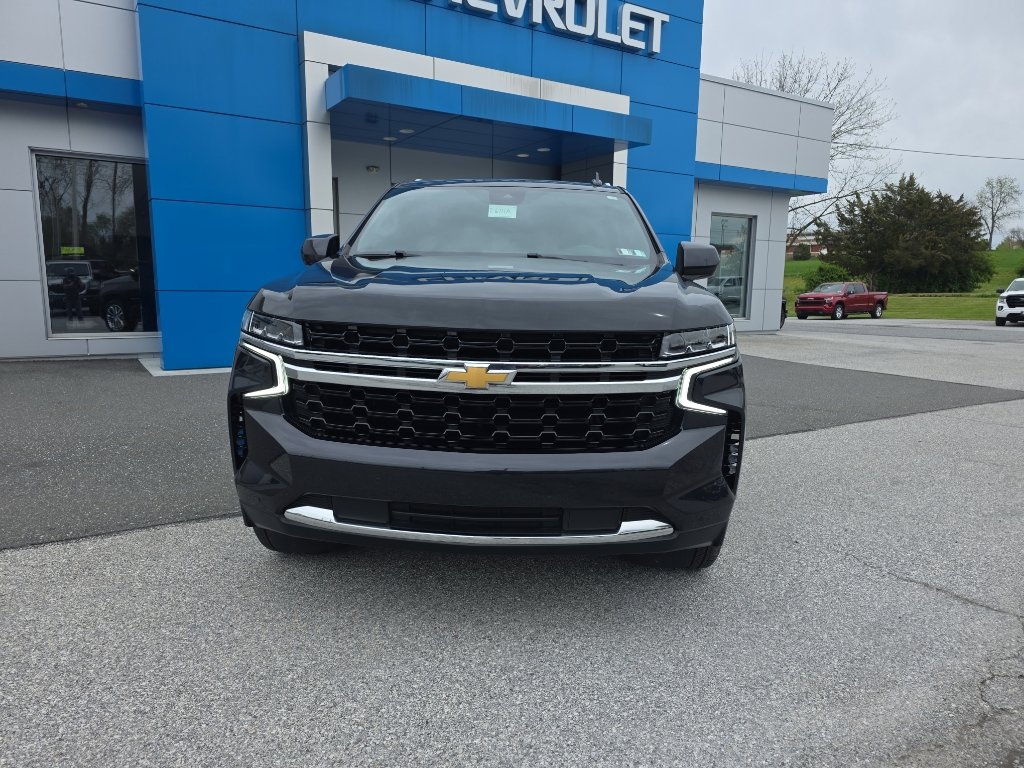 Used 2023 Chevrolet Tahoe LS AWD/4WD image 2