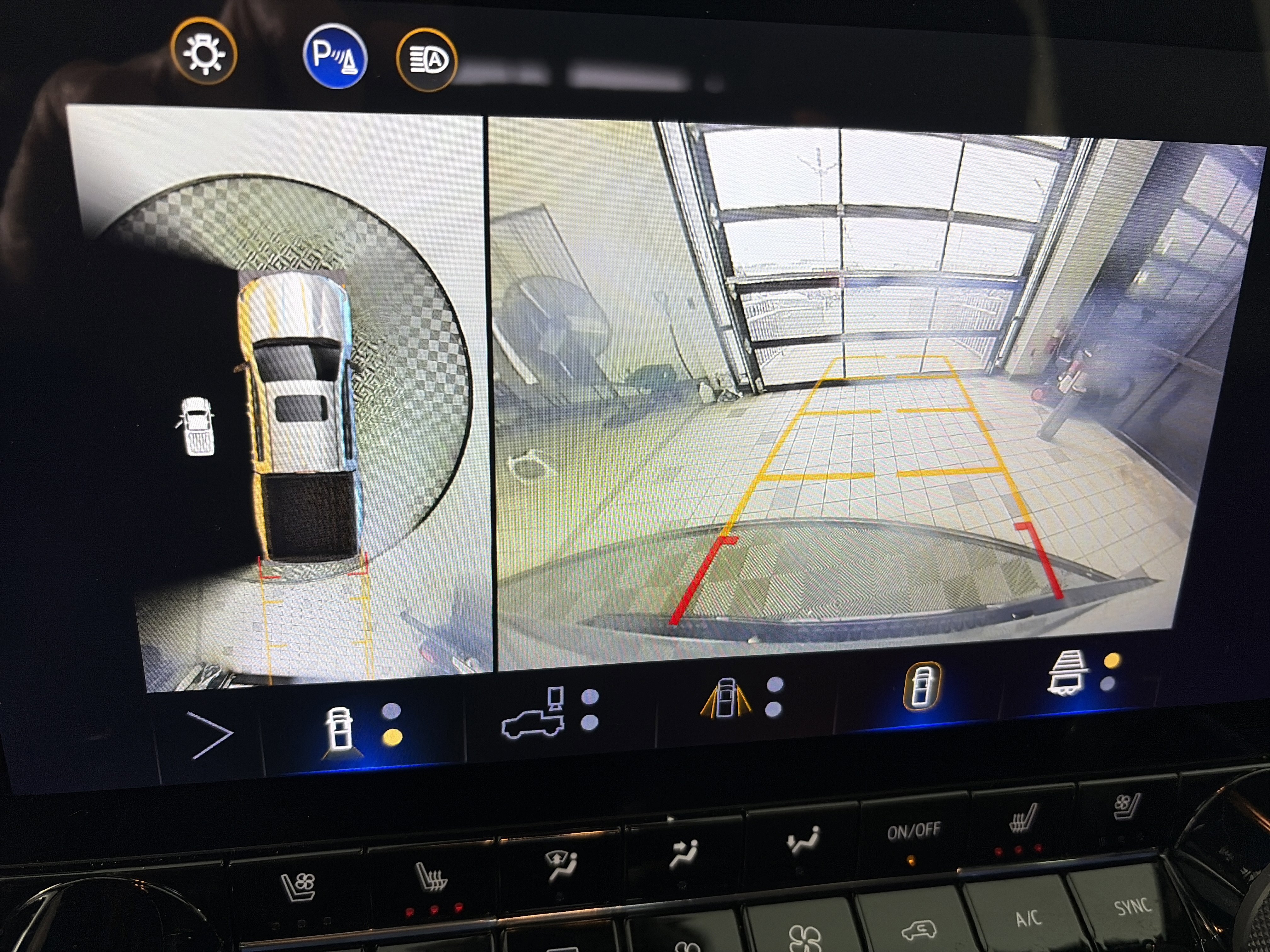 Certified 2025 Chevrolet Colorado ZR2 w/ Midnight Edition image 28